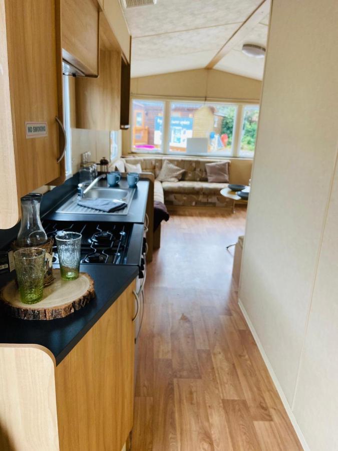Grange 37 Regent Bay Holiday Park มอร์คัมบ์ ภายนอก รูปภาพ